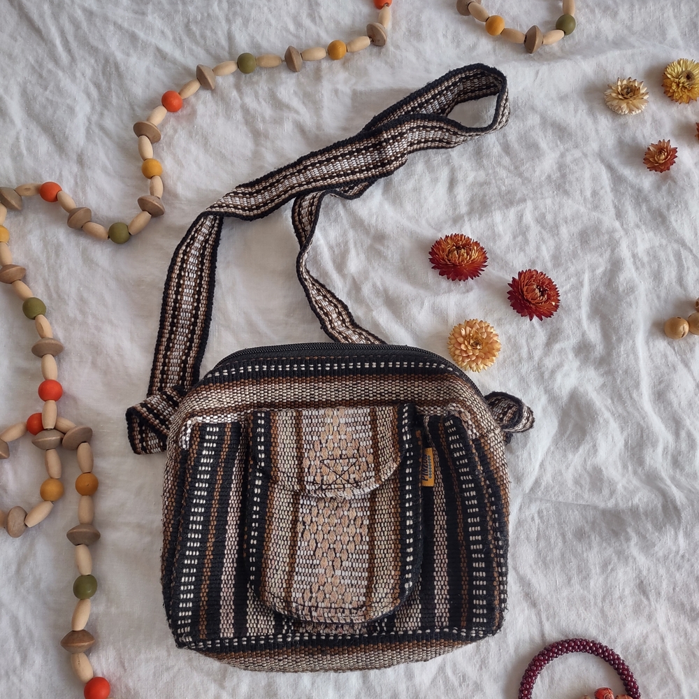 Vintage, Woven Crossbody Bag in Black & Brown - Casual Women's Shoulder Bag